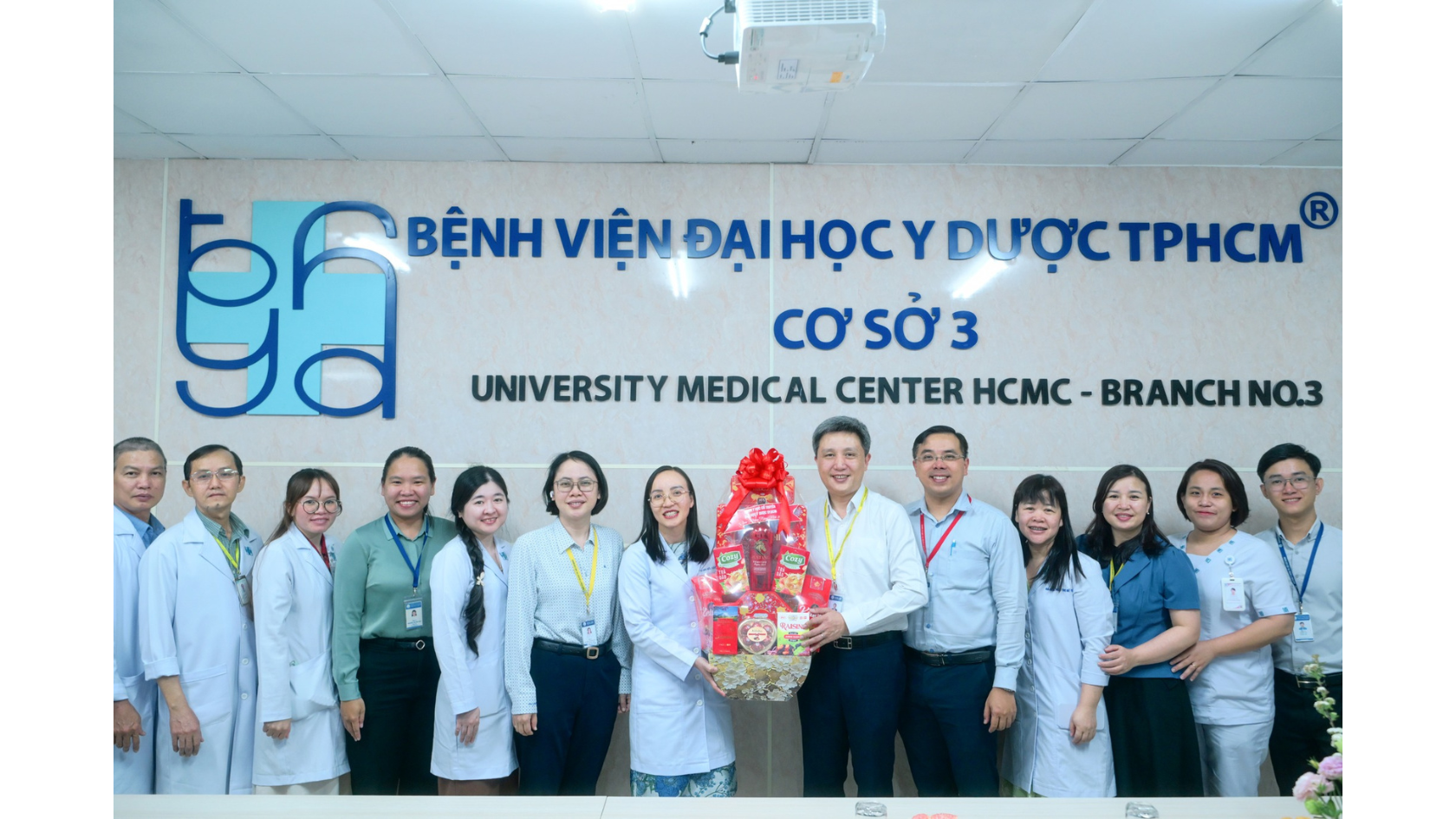 Khoa Y học cổ truyền – Đại học Y Dược TP. Hồ Chí Minh thăm và chúc tết Bệnh viện Đại học Y Dược TP. Hồ Chí Minh – Cơ sở 3